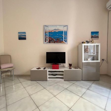 Appartement La Finestra Di Fronte à Naples Extérieur photo